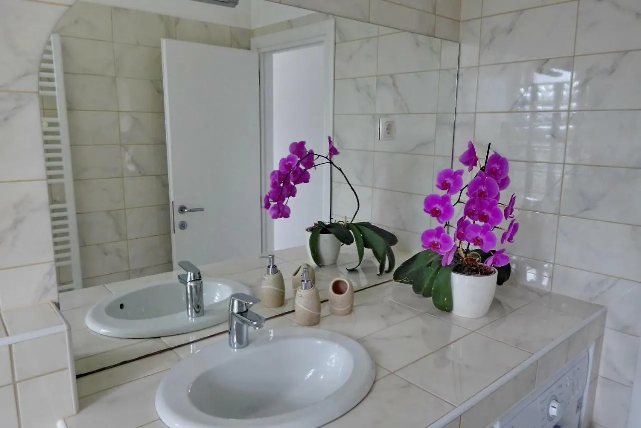 Apartments Curicta 1 Krk Town